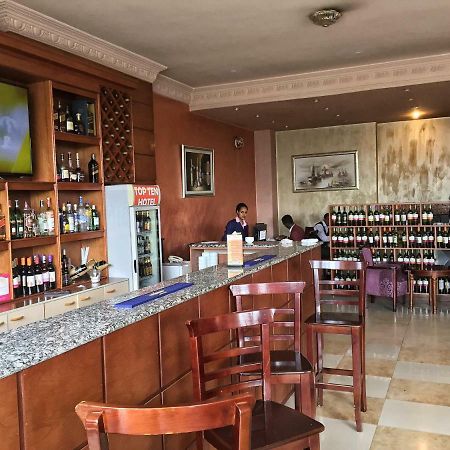 Top Ten Hotel Addis Abeba Esterno foto